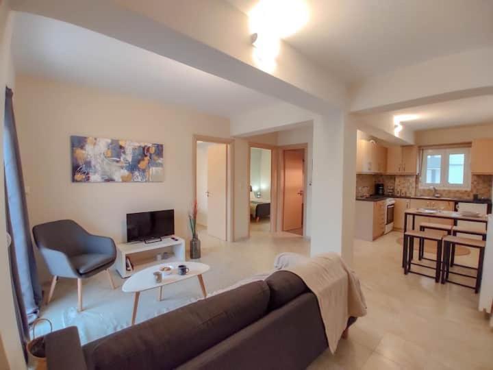 Cozy Modern Apartment Ioannina Luaran gambar